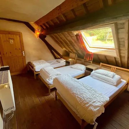 Holiday home Du Grand-duc, Le Calme Au Coeur D'un Tiers-lieu Yvoir