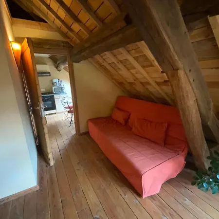 Du Grand-duc, Sejour Au Coeur D'un Tiers-lieu Yvoir