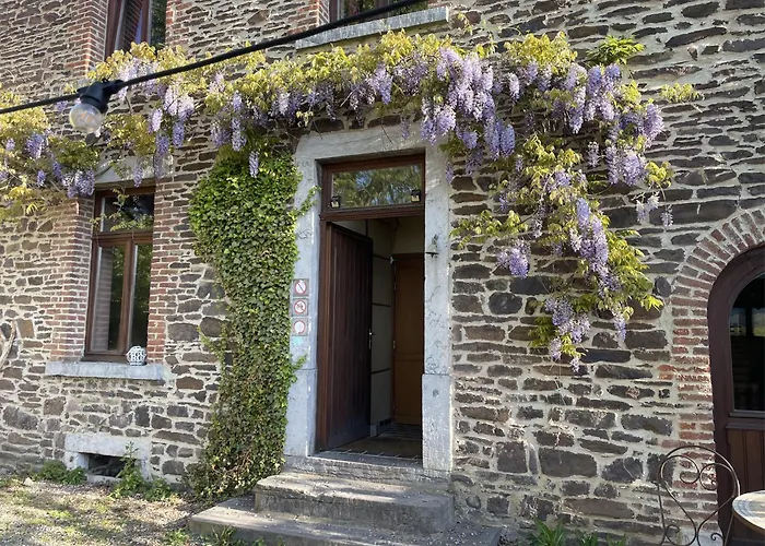 Du Grand-duc, Sejour Au Coeur D'un Tiers-lieu * Yvoir